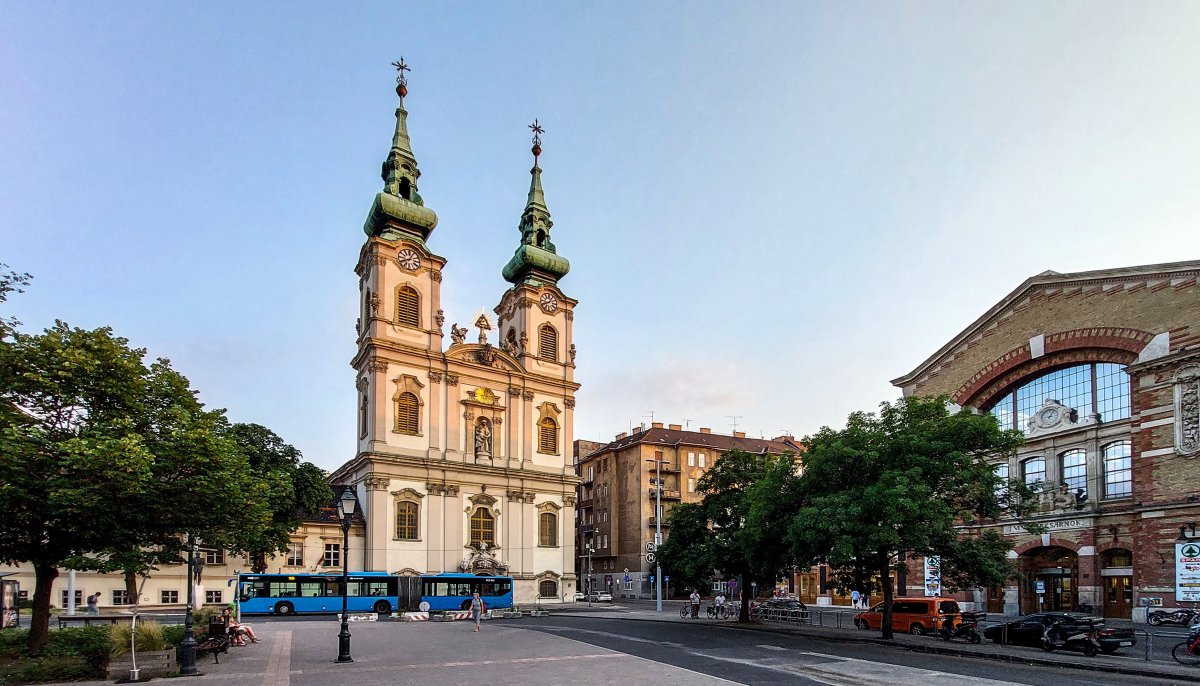 Saint Anne Church, Buda Side